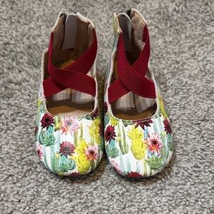 Monkey Feet Cactus Floral ballet flats